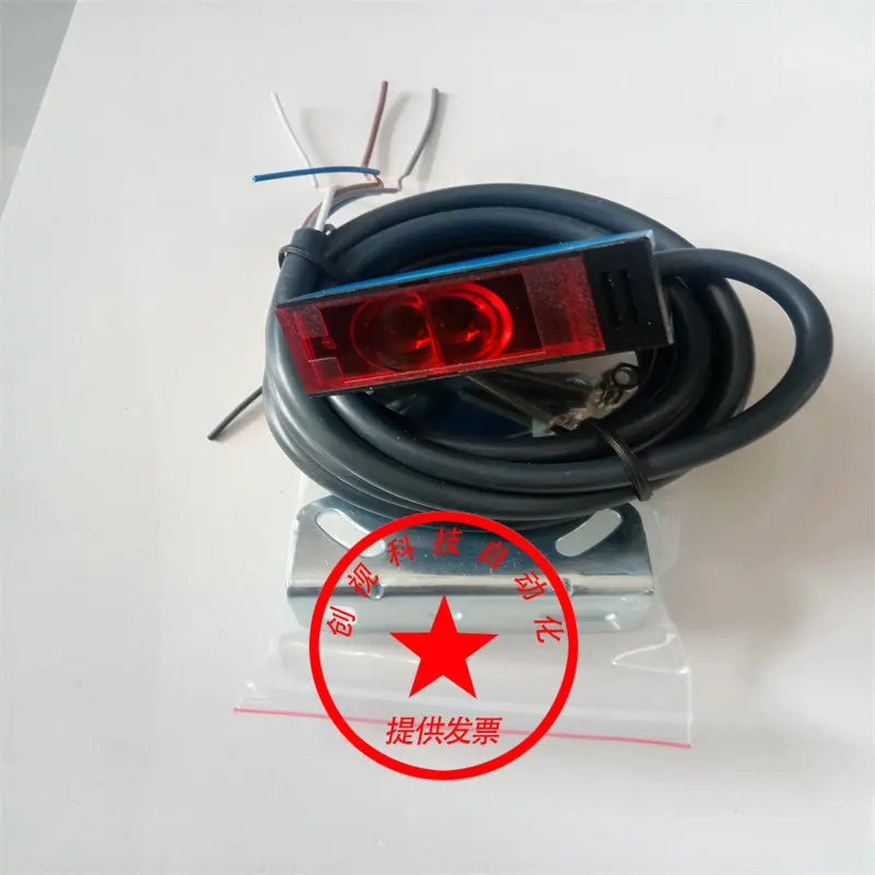 Brand New Photoelectric Switch Xuk1arcnl2 Xuk5arcnl2 Xuk-5Arcnl5 Sensor With A One-Year Warranty