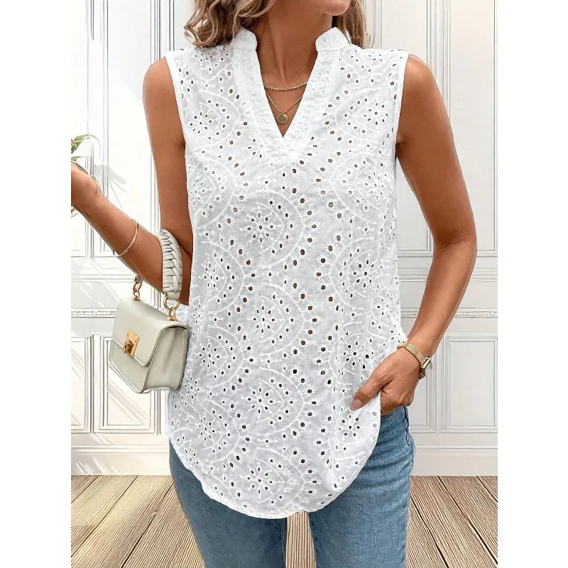 PLUS ขนาดผู้หญิง Lace Hollow เย็บปักถักร้อยเสื้อกั๊ก Elegant V คอเสื้อแขนกุดเสื้อสีขาวปุ่มแฟชั่น TOP