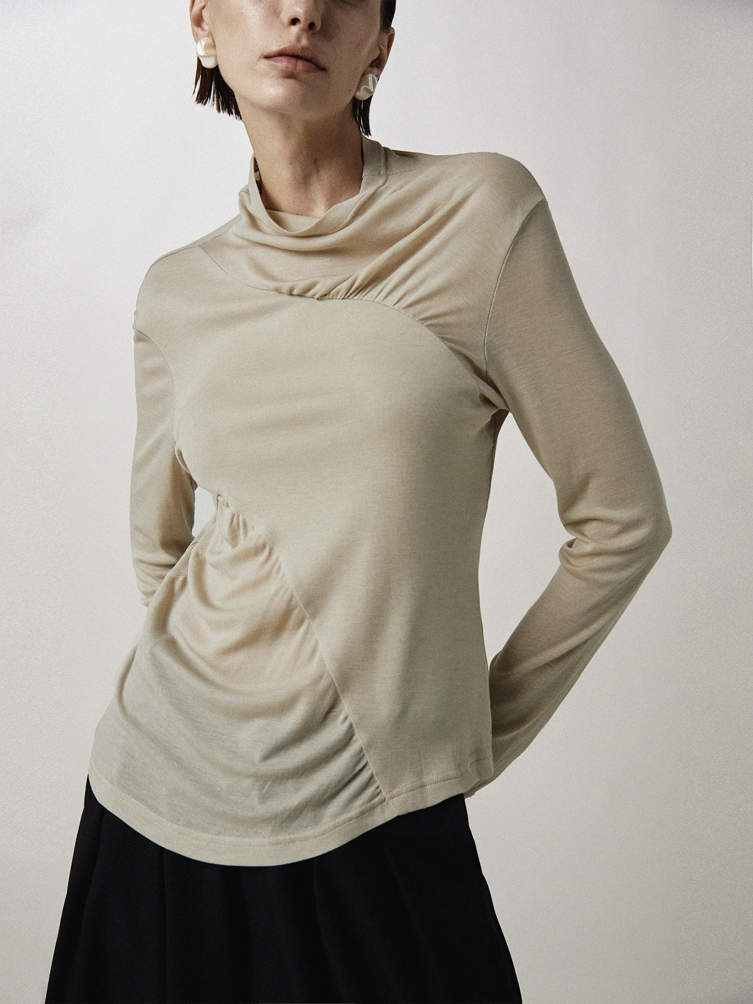 

NNJ Autumn Winter New Sle Light Khaki Bla Wool Pleated Drape Knitted Base irt Women's Faion Casual Loose Fit