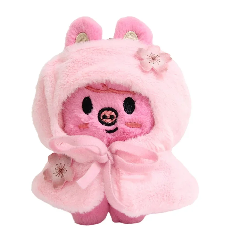Neues Skzoo Niedliches Spielzeugset im Sakura-Thema mit Umhang, Schal, Verkleidungsfigur, Tasche, Schlüsselanhänger, Dekorativer Kawaii Plüschpuppen-Zubehör-Geschenk – Detail 5
