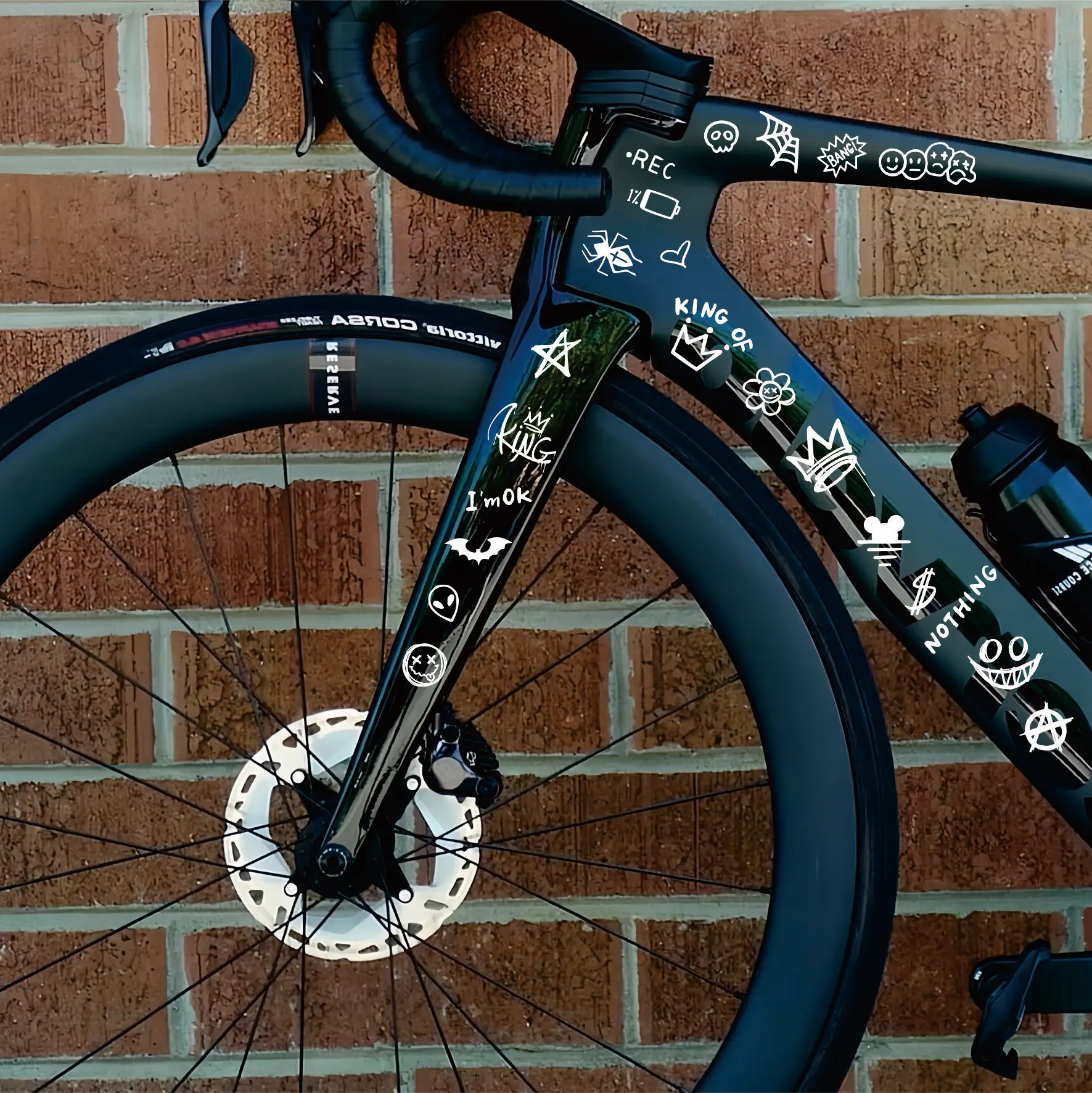 ملصق جرافيتي للدراجة لإطار الدراجة العلوي أنبوب كرتوني عاكس مقاوم للماء لركوب الدراجات ملصق إطار دراجات الطريق