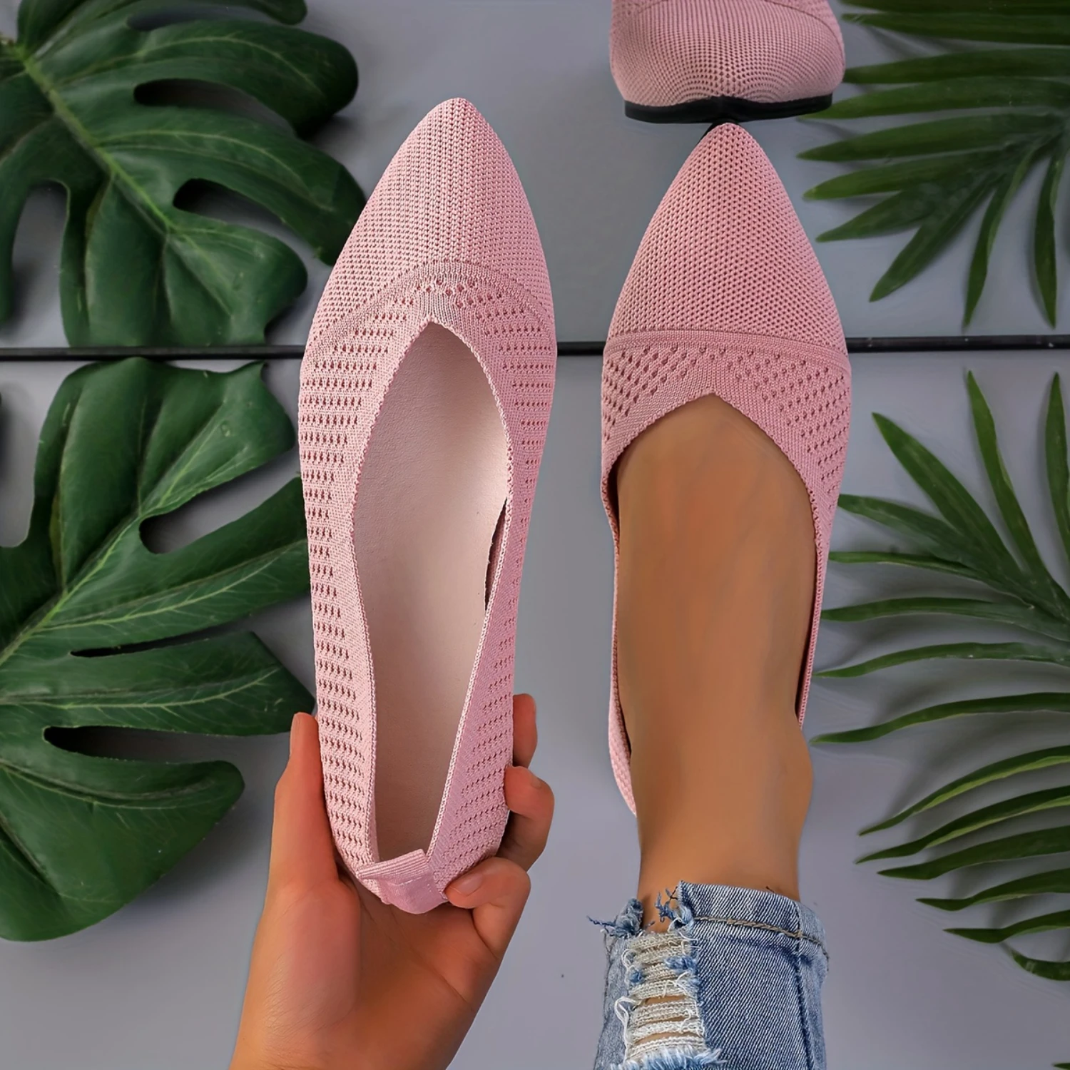 Chic All-Season Mary-jane Flats | Elegant Pointed Toe, Breathable Lightweight Design | Stylish Slip-On for Everyday Comfort