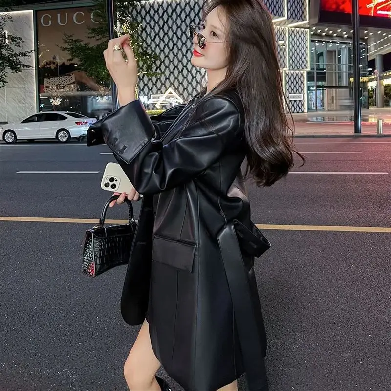 Blazer color caffè Retro Bella giacca in pelle PU Ins Autunno da donna Nuova giacca da abito snellente in vita di fascia alta alla moda