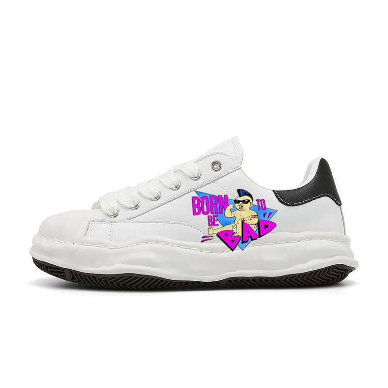 

Born to be BadVintage Fashion Street Sneakers，The design is retro, stylish, comfortable, and versatile，Suitable for street fashi