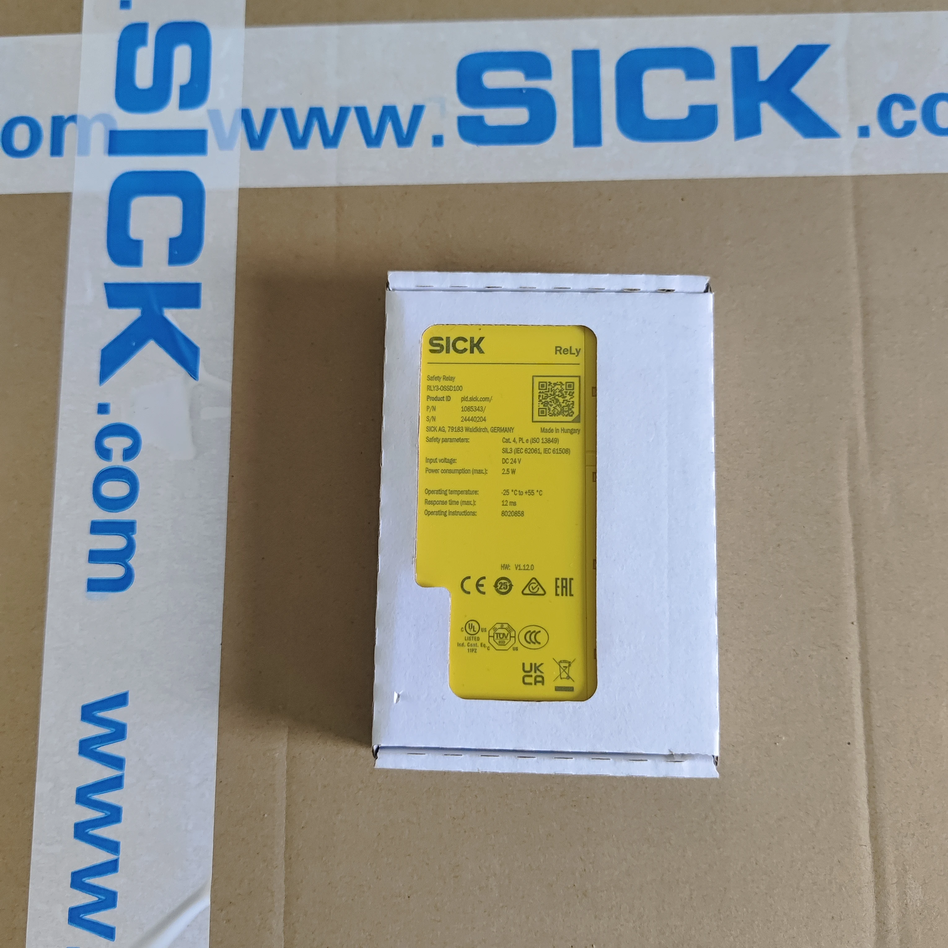 

Оригинальный бренд SICK RLY3-OSSD100, номер заказа 1085343, новый датчик на складе, реле безопасности, подлинная промышленная автоматизация, 100%