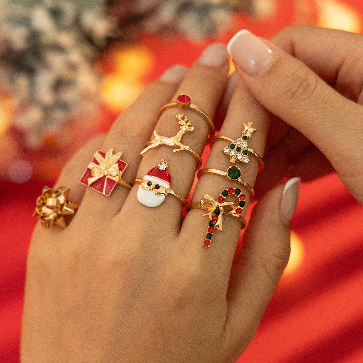 KunJoe 8pcs Cute Christmas Tree Snowman Elk Rings Set Women Creative Rhinestone Gold Color Finger Rings Jewelry Gift Accessories