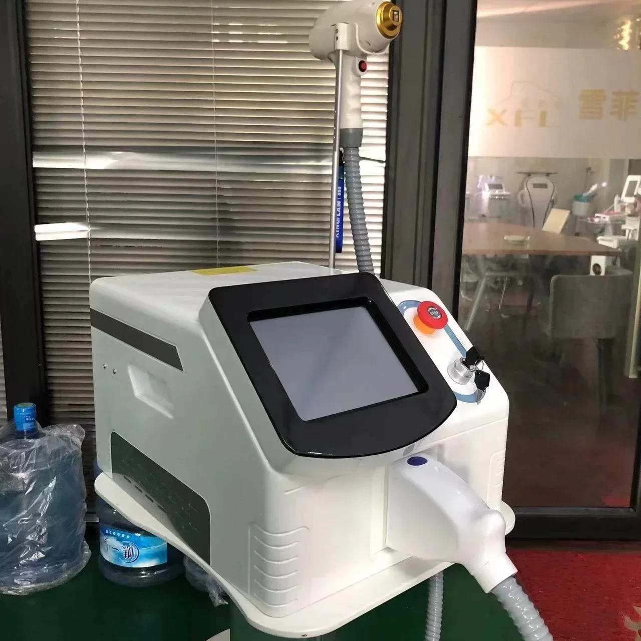 Depiladora  808NM 755NM 1064NM Diode   Safe Painless Permanent D Hottest New Style