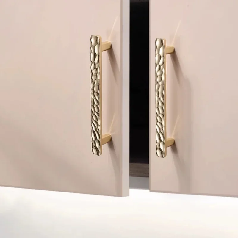 Golden Hammer Pattern Kitchen Cabinet Storage Handles Furniture Dresser Hardwares High-end Cupboard Drawer Pulls Closet Handles