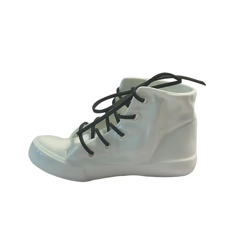 

Ceramic sneaker ornaments, ornaments, bone china canvas shoes