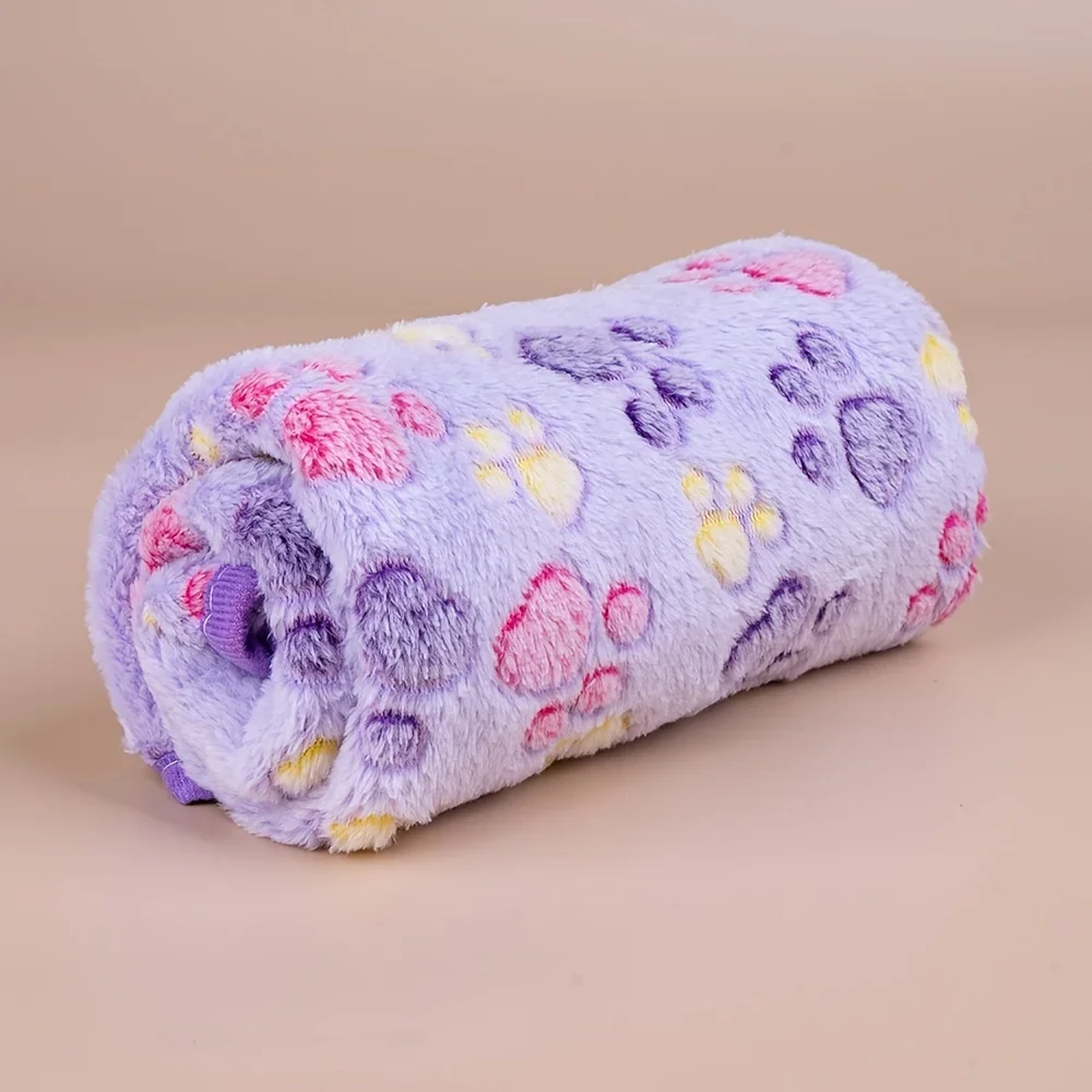 Soft Pet Dog Fleece Blanket Paw Print Dog Cat Mat Winter Warm Puppy Sleeping Blankets Bath Towel for Small Medium Large Dogs