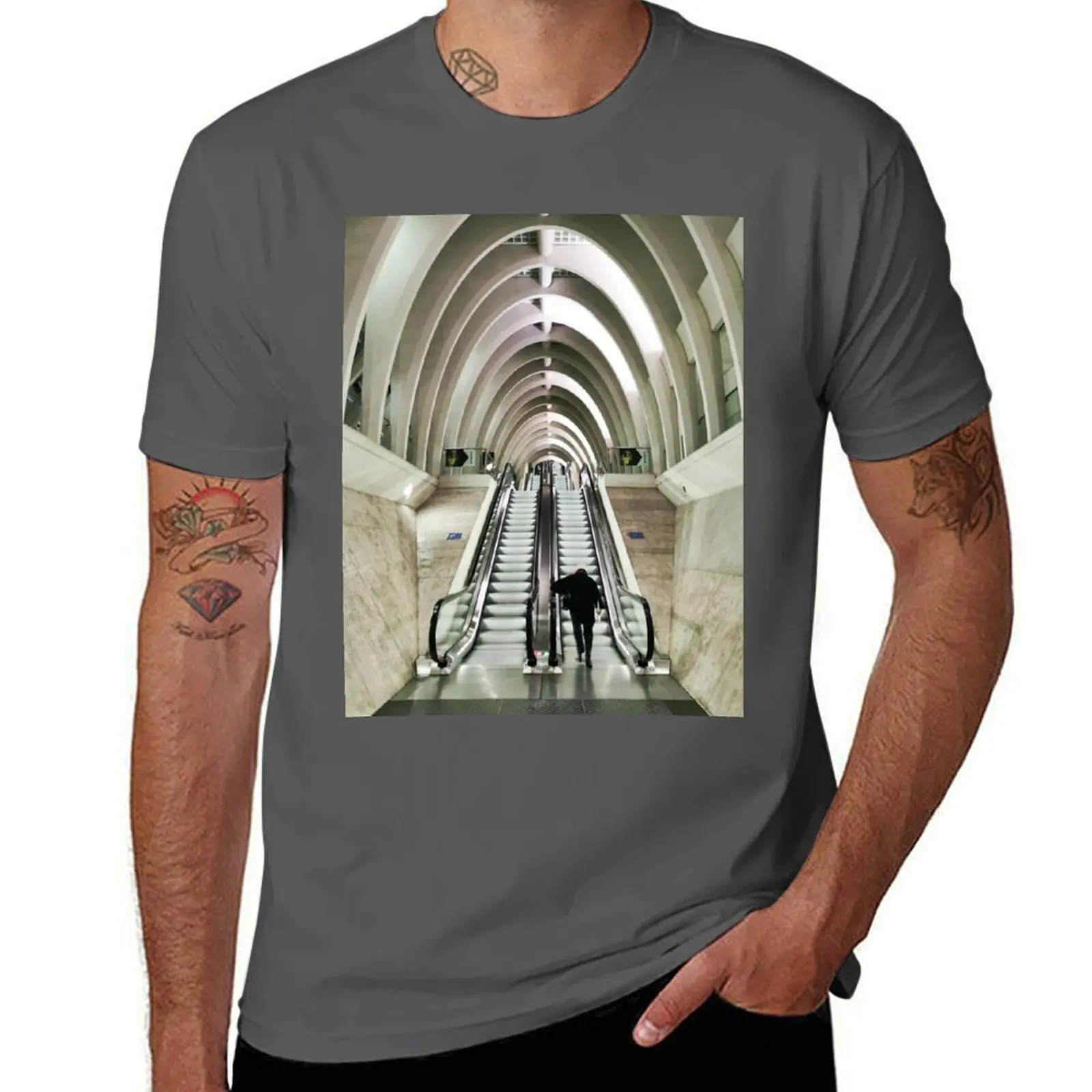 

Calatrava station escalators T-Shirt Classic Print Short Sleeve Shirt