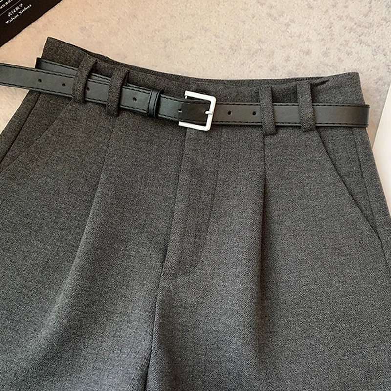 Nowe damskie szorty wełniane z wysokim stanem na jesień i zimę 2025, codzienne, grube spodnie do botków, odzież wierzchnia damska, luźne szorty w kształcie litery A.