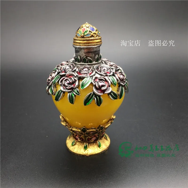 

Antique miscellaneous old items collection, inlaid gemstone cloisonne, folk handicraft smoking set, snuff bottle new product