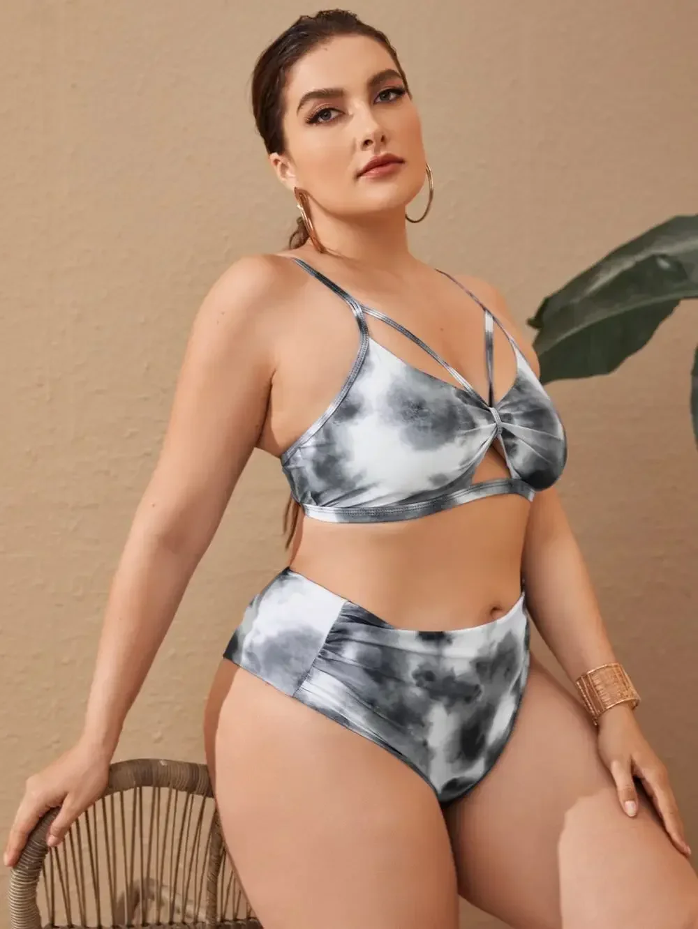 2025 Print 2 Piece Plus Size Bikini Women Strapped Hollow Large Swimsuit High Waist Lady Swimwear Chubby Curvy Bathing Suit