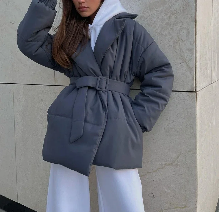 เสื้อแจ็คเก็ตผ้าฝ้ายรัดคอและเอวสำหรับผู้หญิง ช่วยให้ดูผอมเพรียว เสื้อแจ็คเก็ตผ้าฝ้ายคอปกหนาและผูกเอว เหมาะสำหรับผู้หญิงในฤดูใบไม้ร่วง