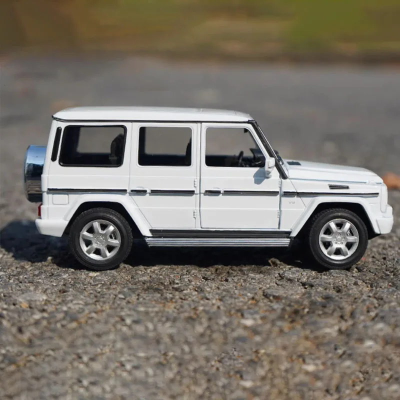 Willy 1:24 Scale G-Class G500 จําลองของเล่น Off-road รถของขวัญของที่ระลึกคอลเลกชันคลาสสิกเครื่องประดับ