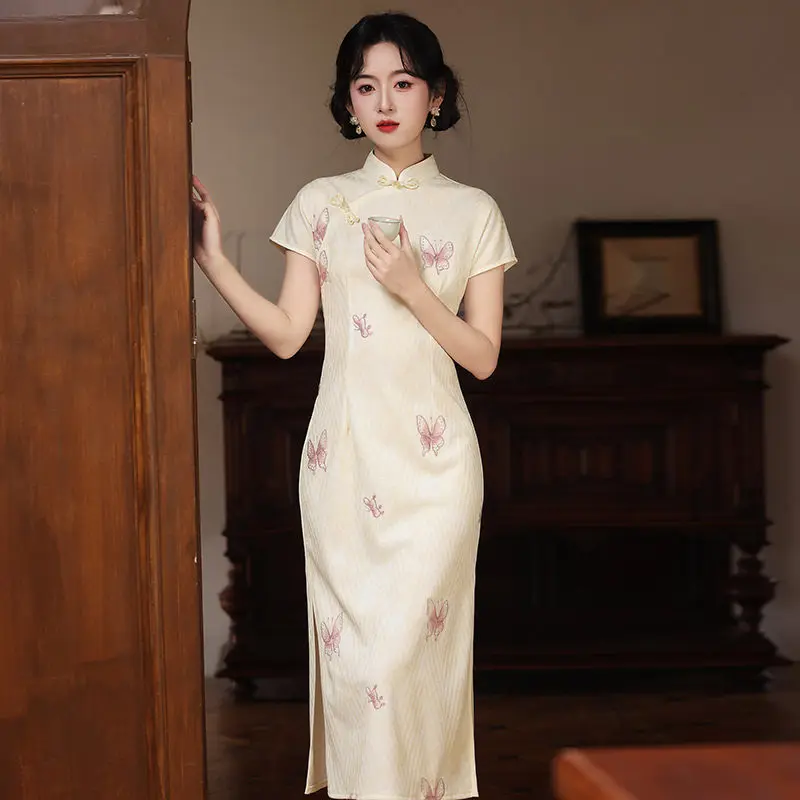 

Embroidered Butterfly New Chinese Long Qipao Improvement 2026 New Young Style Women's Short Sleeve Summer Qipao