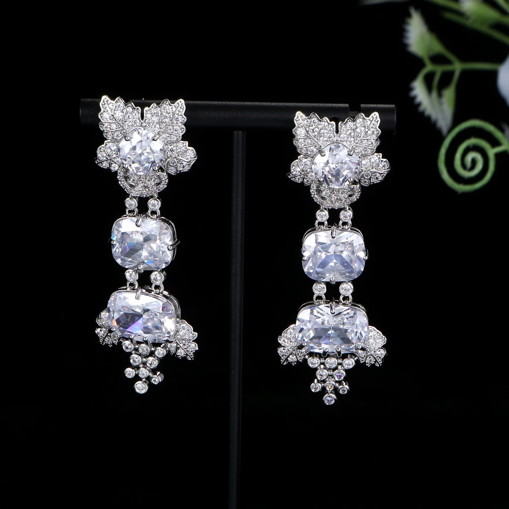 

Luxury Elliptical Type Waterdrop Leaf Drop Cubic Zirconia Wedding Party Earring Fashion Jewelry For Women E1120