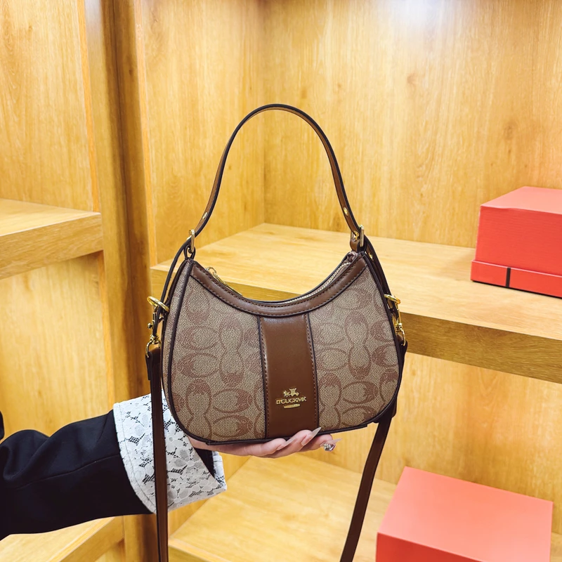 

Stylish Crossbody Handbag With Vintage Design And Large Capacity For Women Elegant Leather Casual