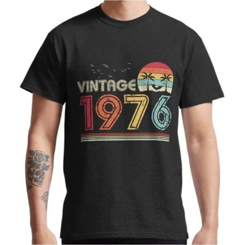 

Made In 1976 - All Original Parts Birthday 1976 Limited Edition Gift T-Shirt 100% cotton printed Short Sleeve Graphic clothes