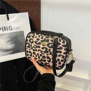 

2025 New Women's Vintage Print Camera Bag, Chic Adjustable Strap Crossbody Purse, Versatile Shoulder Bag for Work & Dating