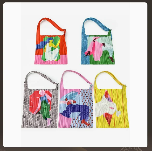 IN STOCK Trendy casual pleated drawstring small square bag Canvas tote bag with pleated design casual flat bag HOT SELLING