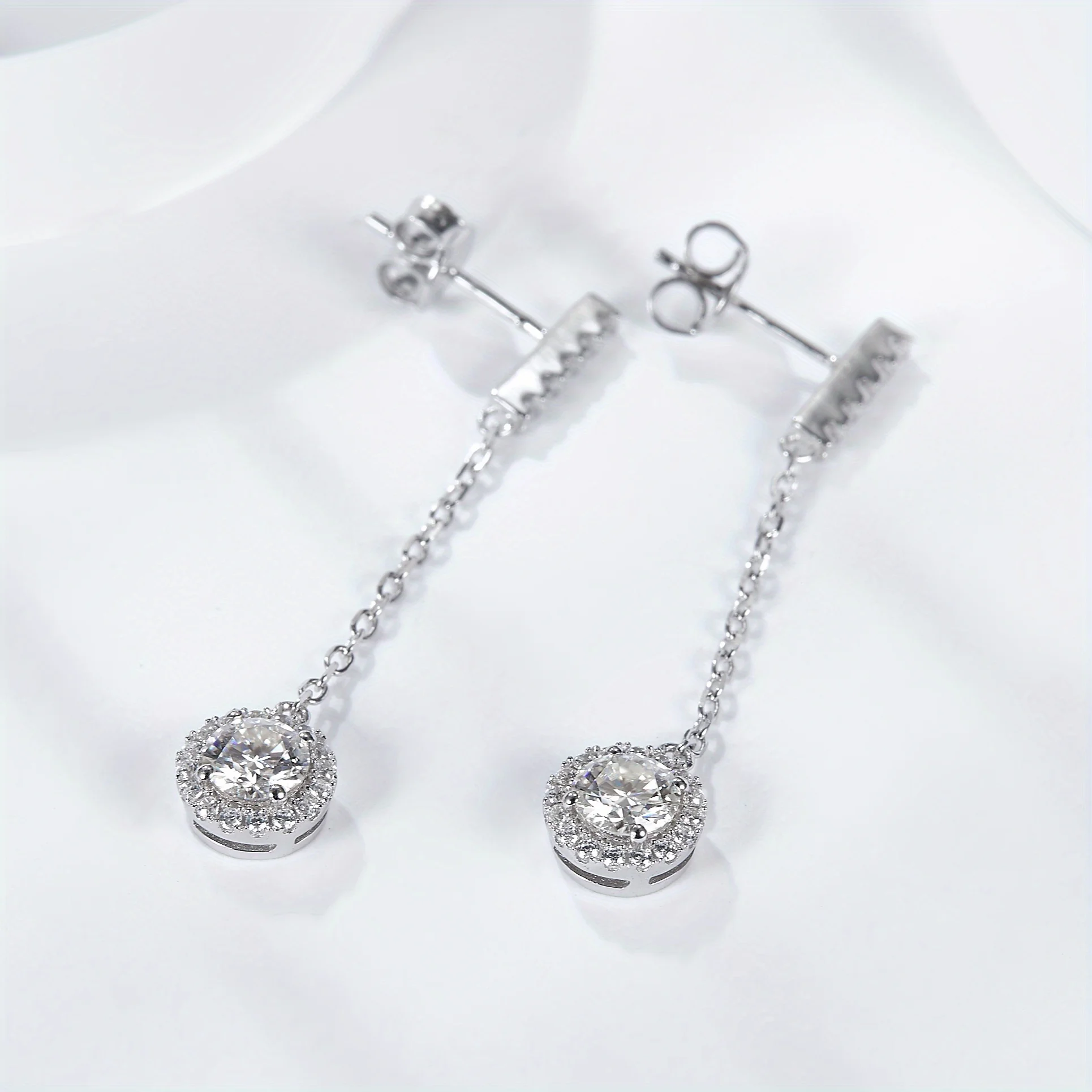 1Pair 1 Carat Moissanite Tassel Pendant Earrings, S925 Silver Earrings, Suitable for Banquets, Parties, Parties, Ideal Gifts.