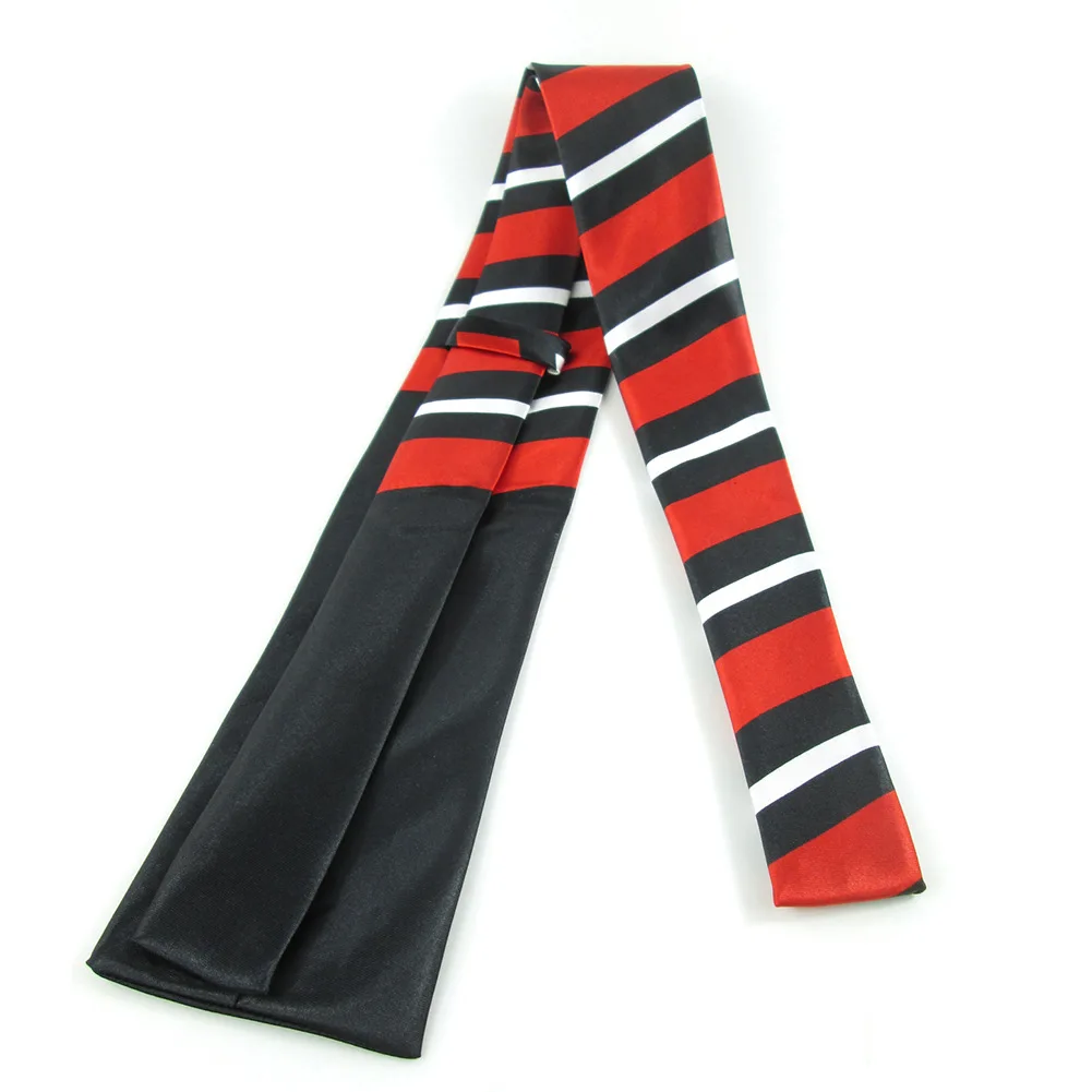 Ao No esorcista Ekusoshisuto Blue esorcista Okumura Rin Cosplay Prop Red Black Stripe Tie cravatta cravatta al collo