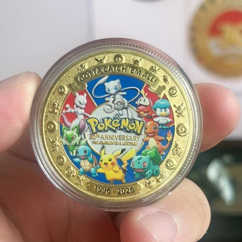 Image of Pokemon 30. Jubiläums-Gedenkmünze Pikachu Mewtwo Gengar Exquisites Design Perfekte Geschenke mit Ständer