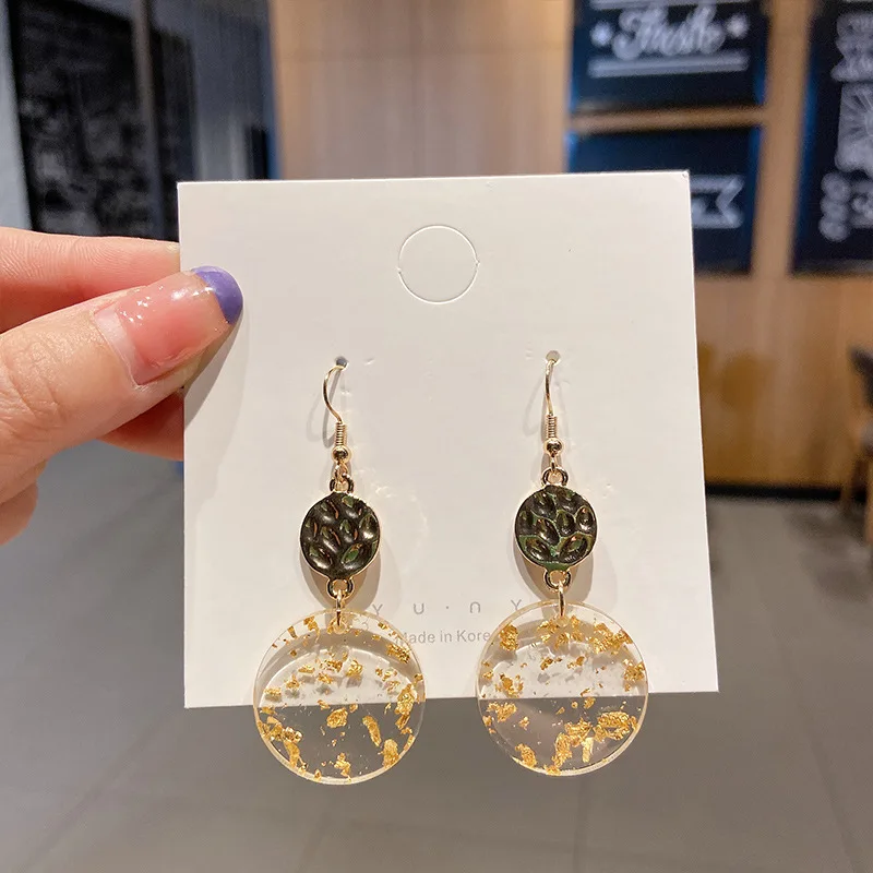 New Gold Color Round Bumpy Wafer Resin Goldleaf Pendant Dangle Earrings for Women Korean Elegant Temperament Jewelry Girl Gift