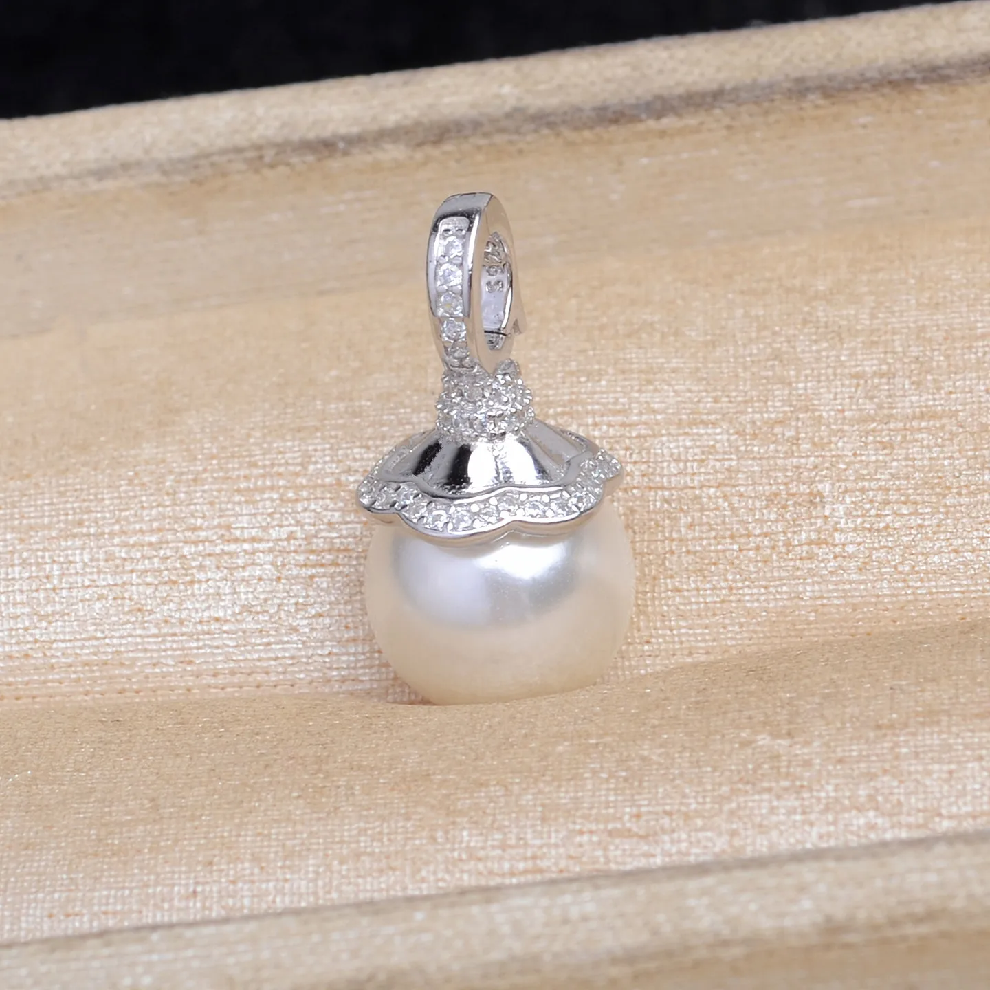 

Wholesale 925 Sterling Silver Pendant Mounts Base Findings Settings Mountings Jewelry Fittings for 12-16mm Pearls 3pcs/lot