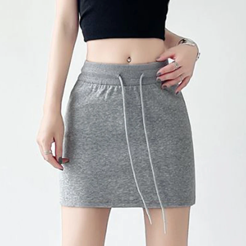 2025 الصيف الفتيات شيك عالية الخصر رقيقة التنانير النساء مريحة الترفيه فستان قصير سيدة الموضة موجزة ألف خط التنانير الرمادية #2