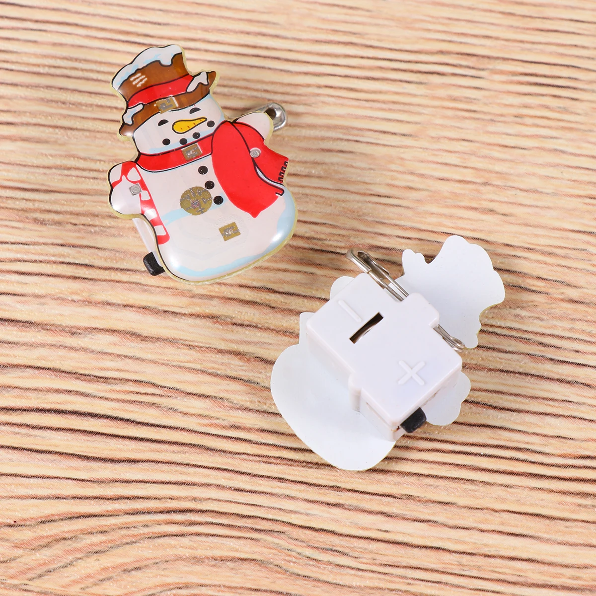 

25pcs LED Christmas Luminous Enamel Pins Brooches Lighted Pins Flashing Ornaments Gifts Luminous Enamel Badges