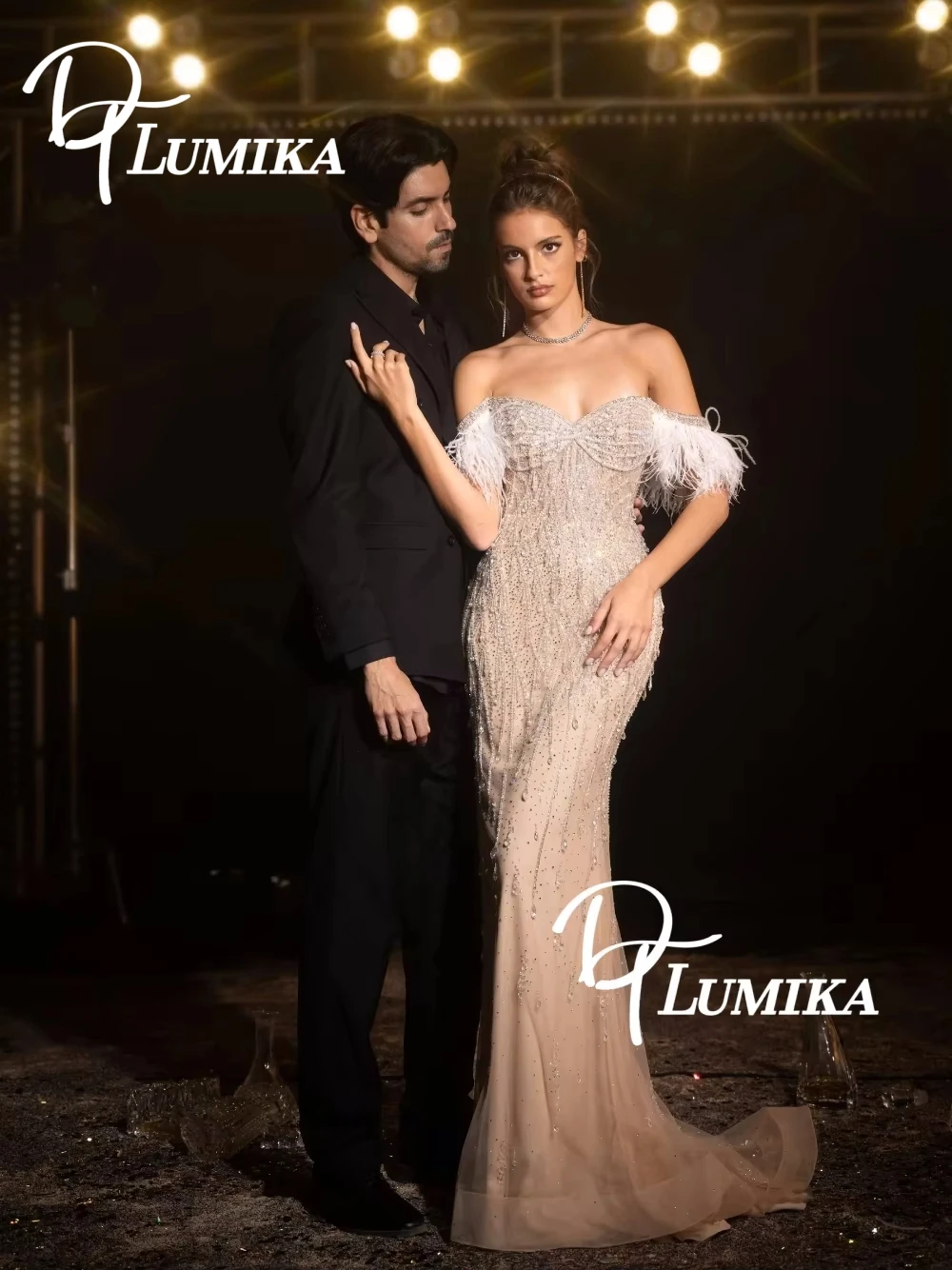 

Stylish Crystals Tassel Off-the-shoulder Prom Dress Exquisite Sparkle Mermaid Feathered Customized Evening Gown For Formal Party