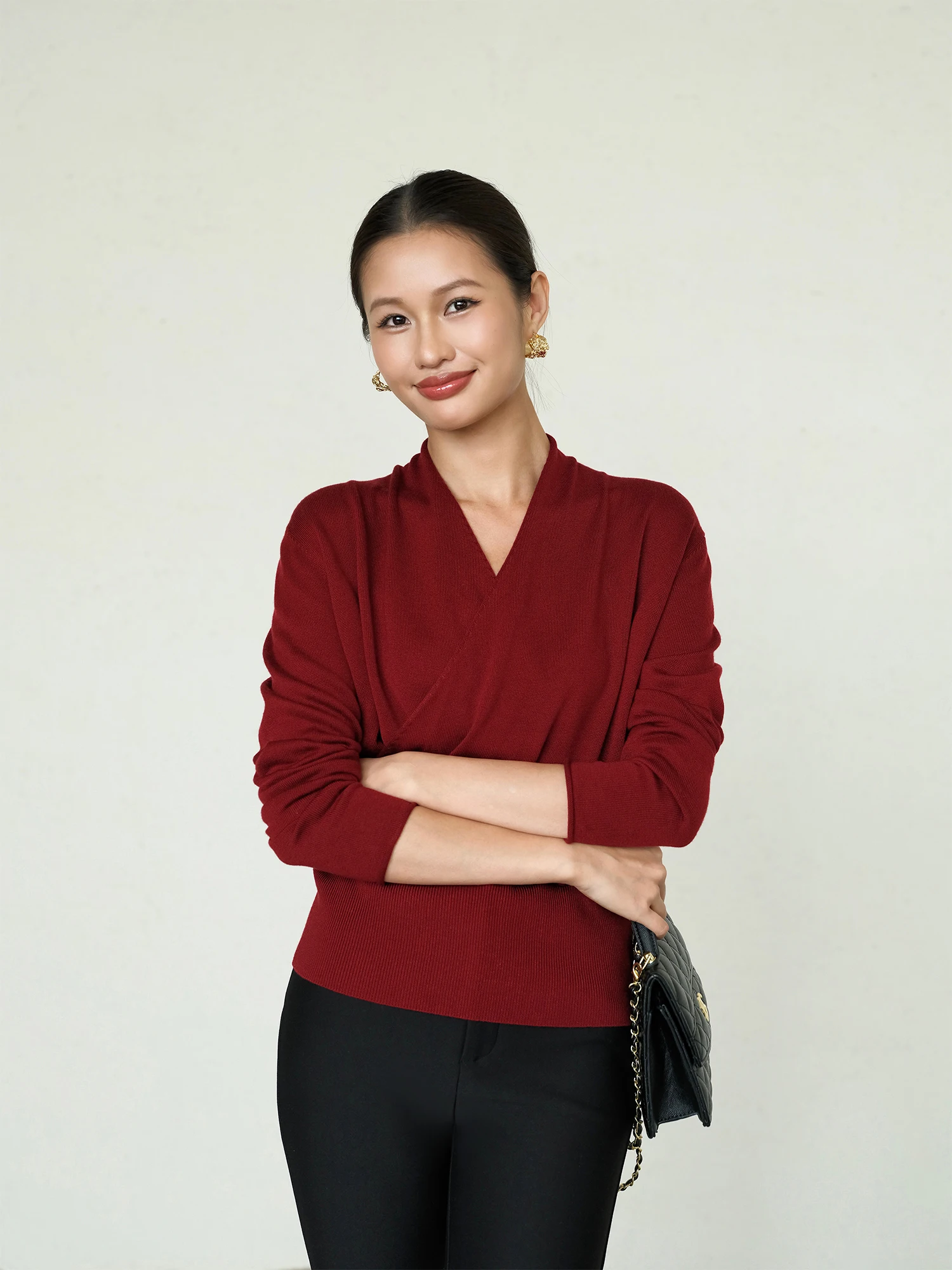 

Женский свободный вязаный пуловер Ousph с V-образным вырезом и длинными рукавами, осенний модный топ с элегантным дизайном