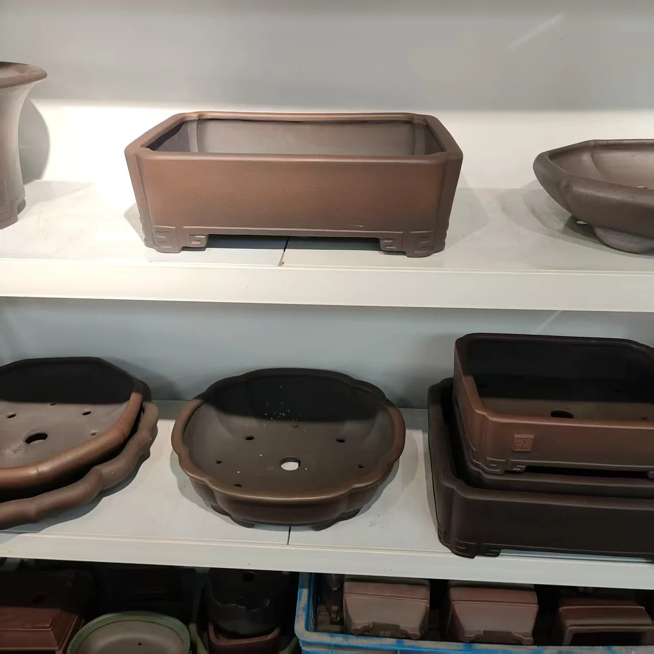 Hand Made Classic antique style Unglzed Yixing Clay Bonsai Pot with Cloudfeet Desgin