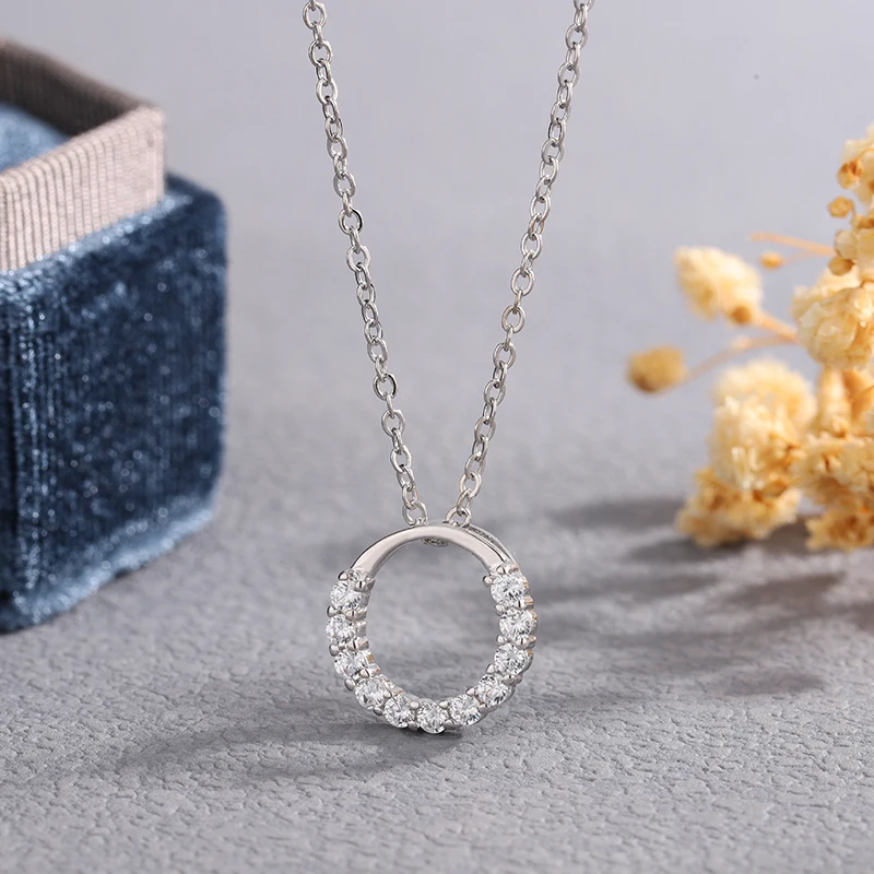 

Fashion 925 Silver Plated Round Zircon Pendant Necklaces Women Fine Jewelry Simple Shiny Circle Clavicle Chain