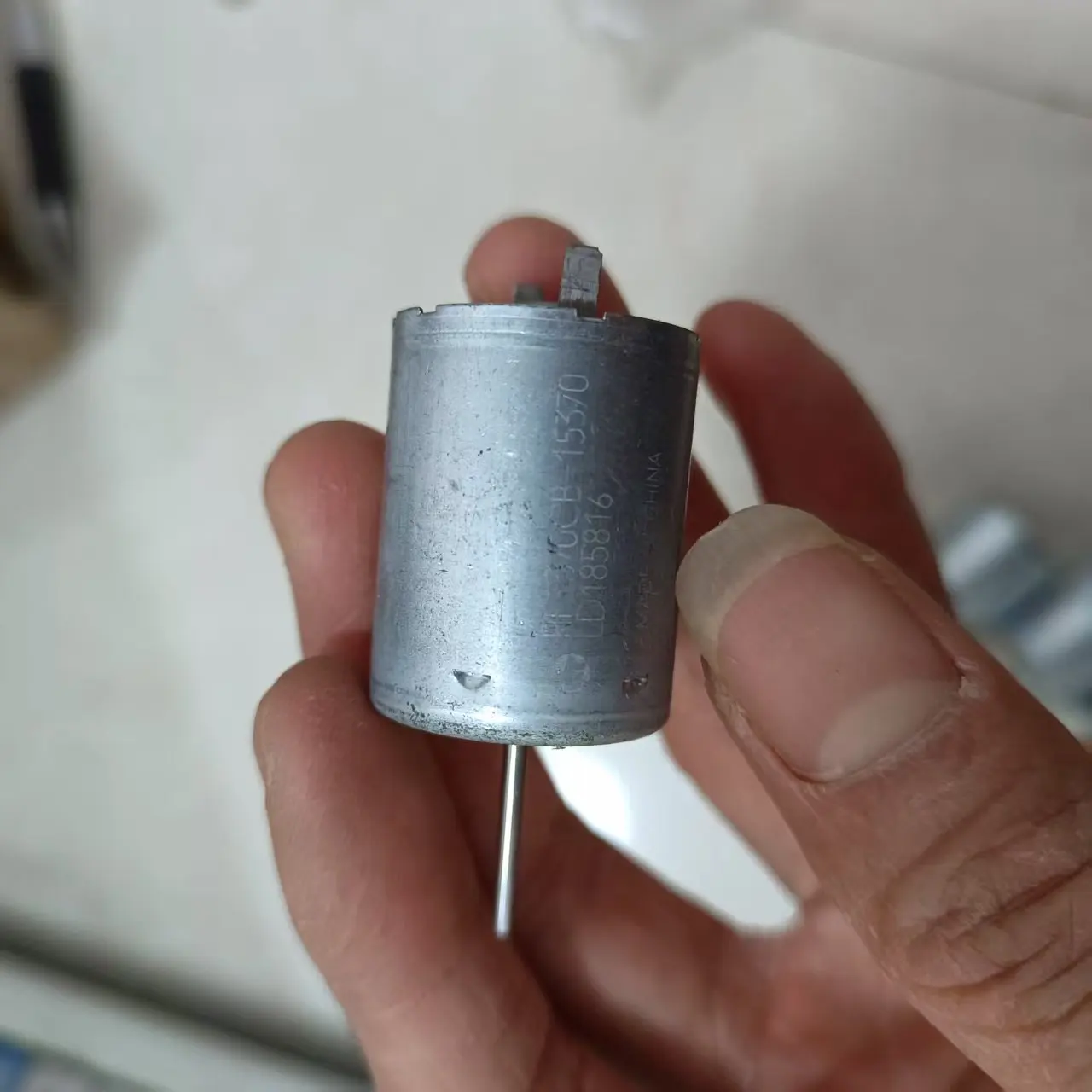 

RF370CB 15370 / 11670 Dc motor long 12V Dc silent Jewelry makeing tools