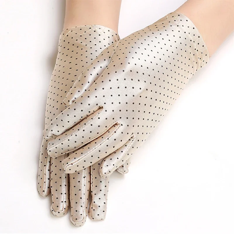 1Pair Dots Women Sunscreen Gloves Summer Spring Spandex Gloves Anti-UV Short Driving Glove High Elastic Thin Etiquette Gloves