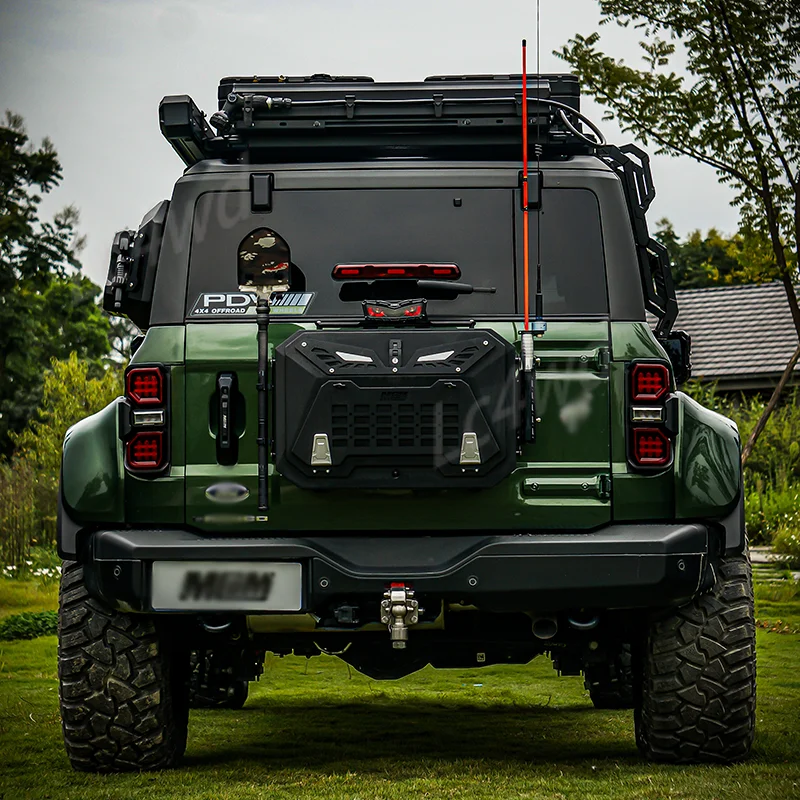 

LC4WD 4x4 Exterior Accessories Tailgate Tool Box Expansion Storage Parts with Shovel Flagpole Holder For Ford Bronco 2021-2025