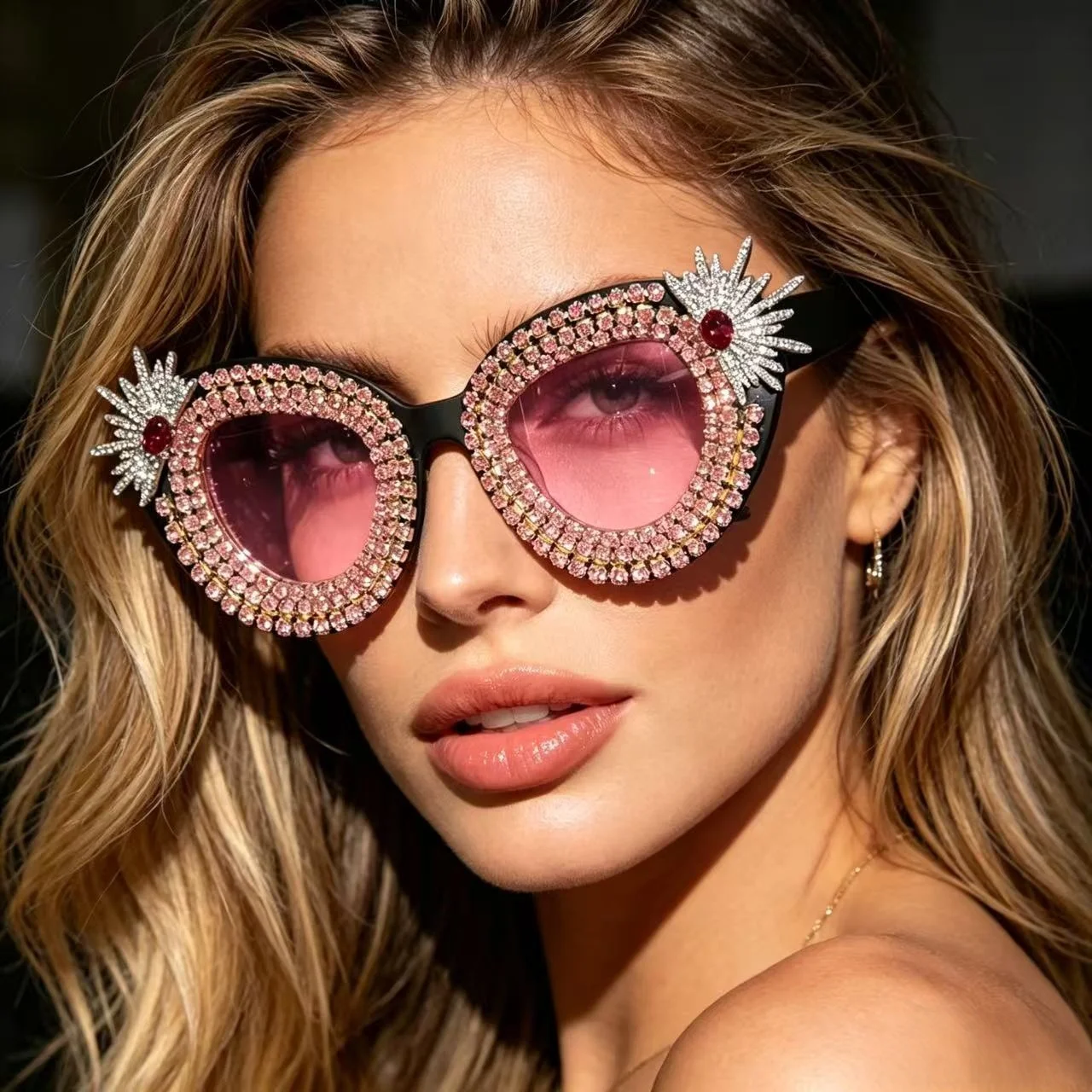 Gafas de Sol Retro con Pedrería, Diseño Ojo de Gato, Color Rosa Brillante, para Mujer, Estilo Moderno y Juvenil, Protección UV400, Novedad 2026