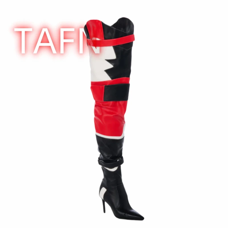 

Разноцветные длинные сапоги на высоком каблуке с широким кроем, женские элегантные туфли на шпильке с острым носком и вставками, зимние сапоги выше колена