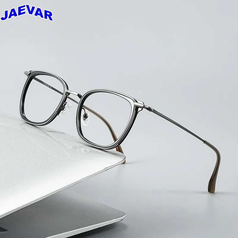 

Titanium Eyeglass Frame Retro Square Men's And Women's Eyeglass Frame Ultra Light And Fashion Optical Prescription Frame 69909