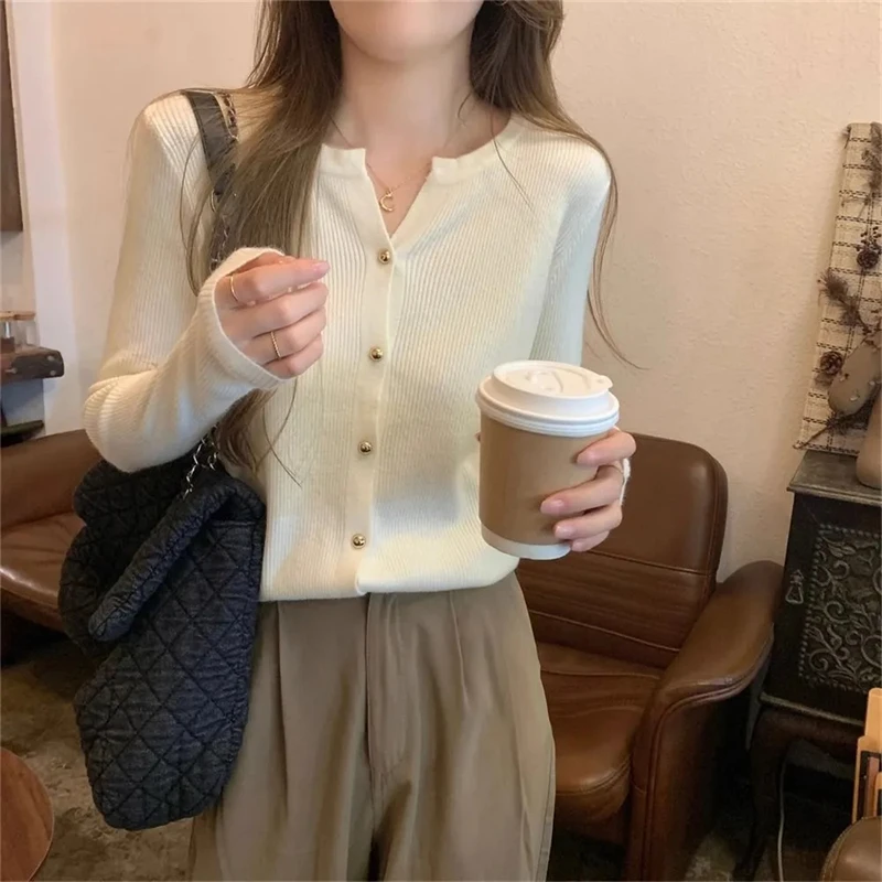 2024 New V-Neck Temperament Small Fragrant Wind Women Loose Sweater Sweater All Sweater Coat Special Offer Cardigan TOPS