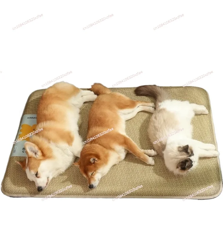 

Four-season Universal Kennel Floor Mat, Summer Cooling and Sleeping Pet Cat Mat