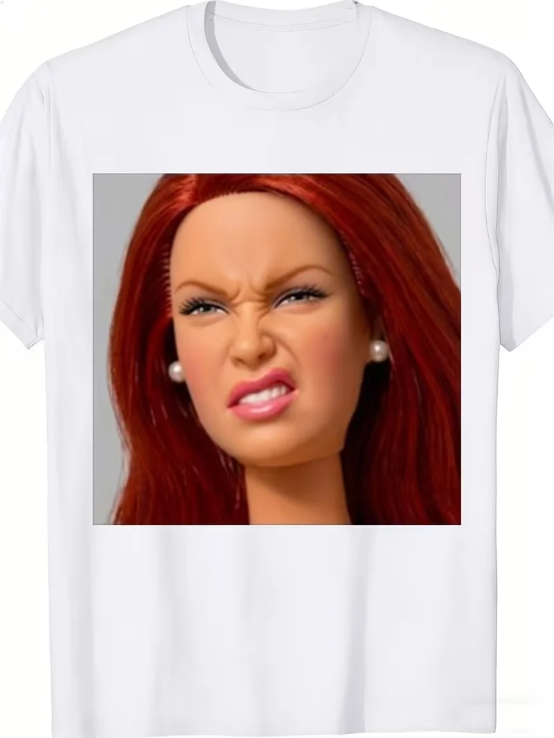 Men's and women's disgust doll meme T-shirt - soft round neck shirt with awkward doll face print, neutral casual streetwear
