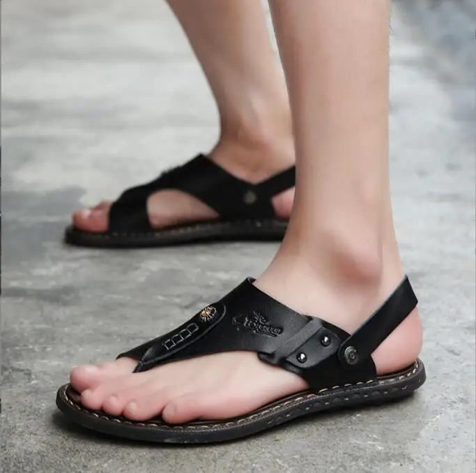 High Quality Men's Sandals 2026 new Summer Soft Soled Non Slip Beach Shoes Men's Outdoor Comfortable Men's Slippers