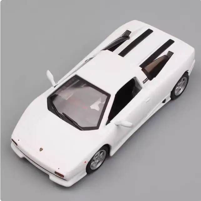 

1/43 Новое поступление, специальная цена, литой под давлением металлический итальянский суперкар, модель мебели, витрина, коллекция, подарочные игрушки для детей