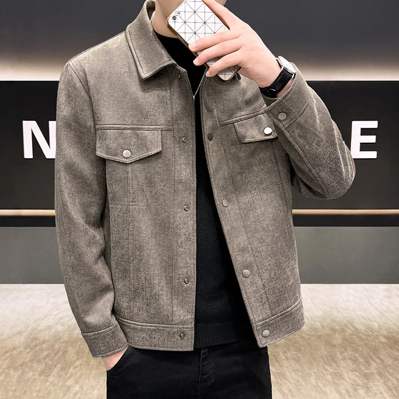 

Мужская замшевая куртка осень 2025: повседневная, с воротником-стойкой, в стиле ретро, крутая, для отдыха, приталенная, с длинными рукавами, из полиэстера