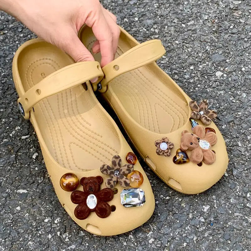 Cute Cartoon Bear Clogs Accessories Women Summer 2026 Designer Tortoiseshell Flower DIY Shoes Decorations Lady Shoes Charms Set